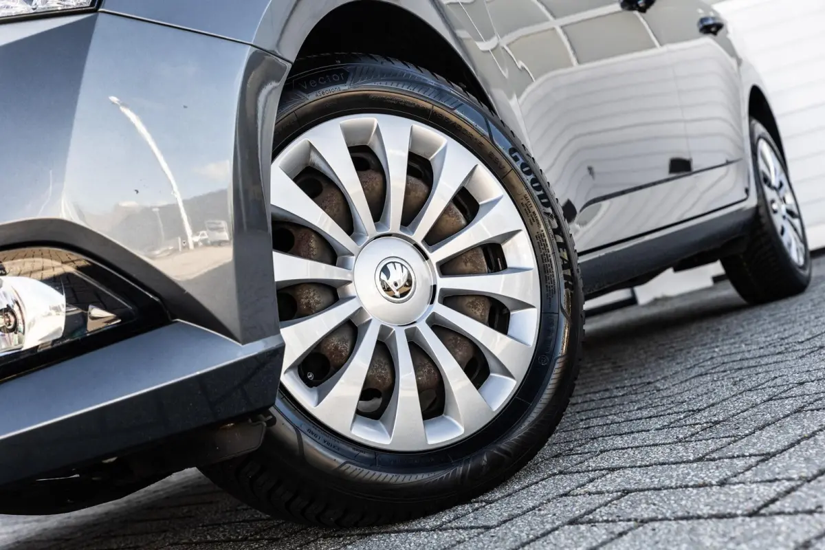 1.0 TSI 95pk Ambition | Sensoren achter | App Connect | Cruise Control | Airco