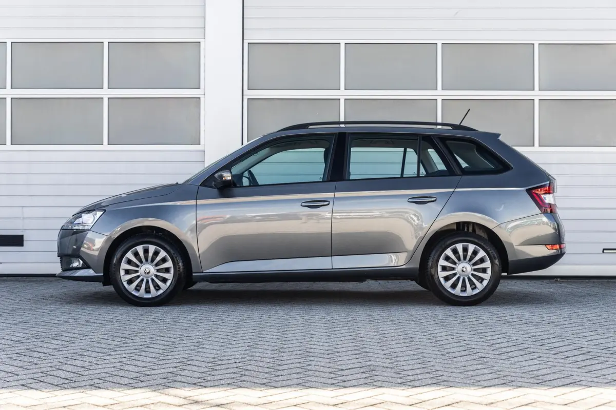 1.0 TSI 95pk Ambition | Sensoren achter | App Connect | Cruise Control | Airco