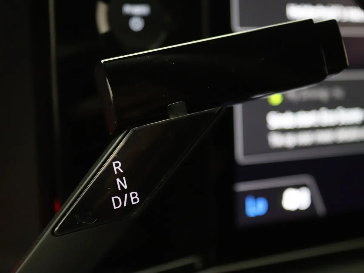ENGAGE - Launch Edition 40 kWh Apple Carplay/Android Auto | Climate