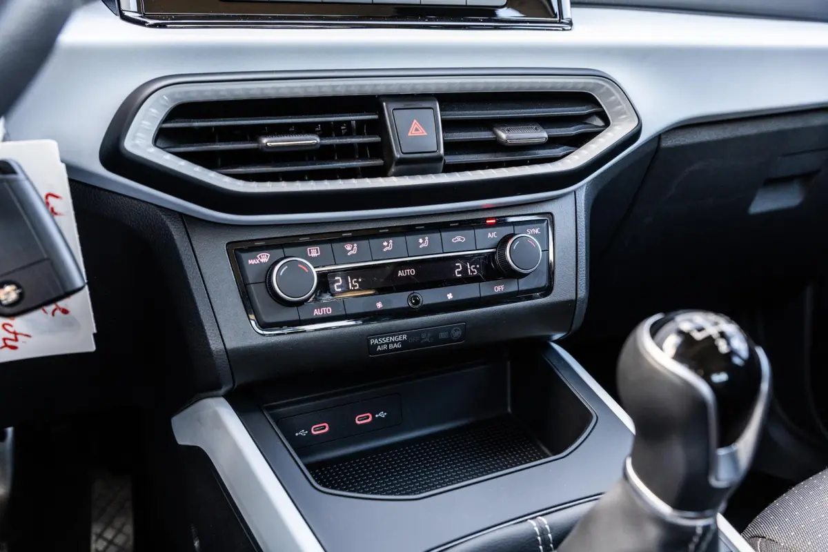 1.0 EcoTSI 95pk Style | Sensoren achter | Apple Carplay/Android Auto | Cruise Control | Lane Assist