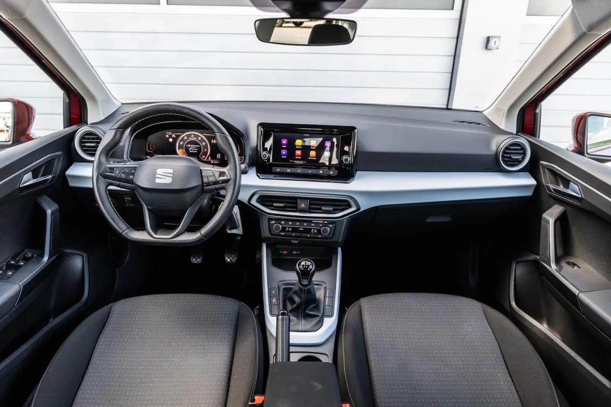 1.0 EcoTSI 95pk Style | Sensoren achter | Apple Carplay/Android Auto | Cruise Control | Lane Assist