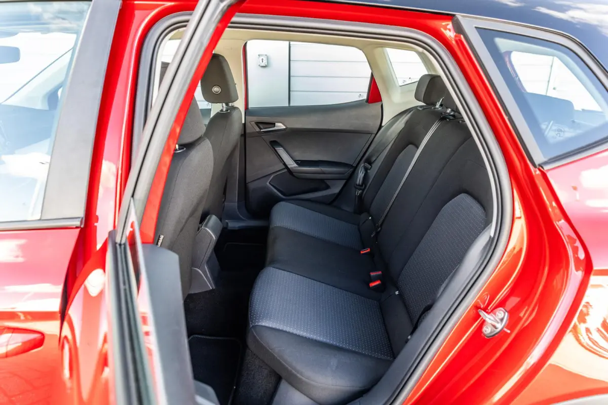 1.0 EcoTSI 95pk Style | Sensoren achter | Apple Carplay/Android Auto | Cruise Control | Lane Assist