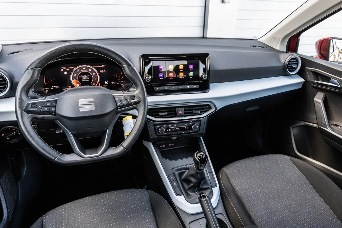 1.0 EcoTSI 95pk Style | Sensoren achter | Apple Carplay/Android Auto | Cruise Control | Lane Assist