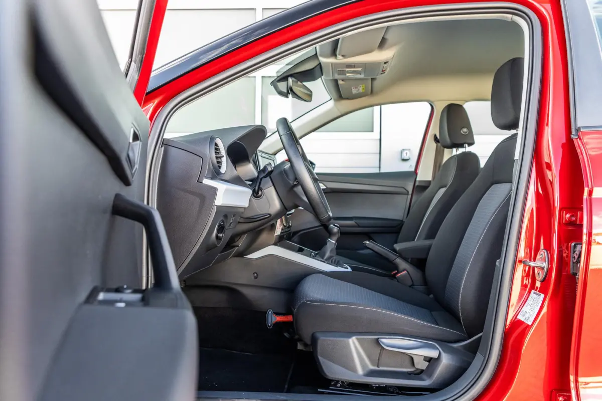 1.0 EcoTSI 95pk Style | Sensoren achter | Apple Carplay/Android Auto | Cruise Control | Lane Assist