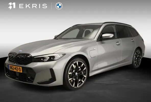 330e | M-Sportpakket | LED | Navigatie | Active cruise | Trekhaak | Sportstoelen | DAB | Hifi speakers | Alu 19 inch