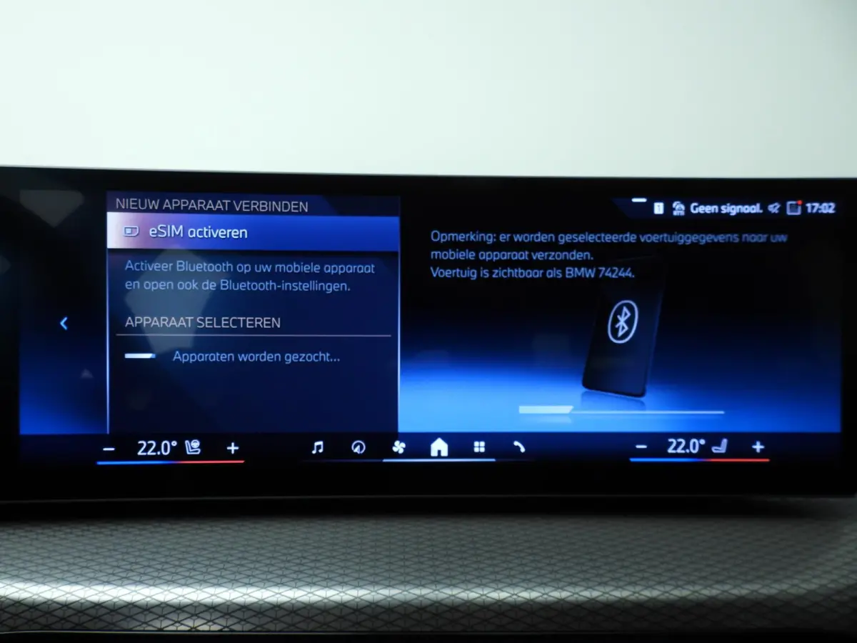 330e | M-Sportpakket | LED | Navigatie | Active cruise | Trekhaak | Sportstoelen | DAB | Hifi speakers | Alu 19 inch