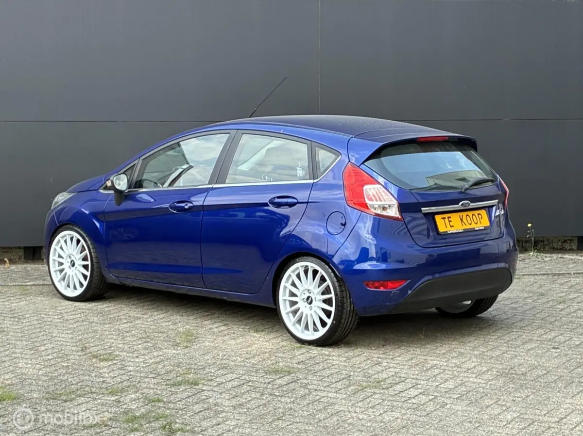 1.25i 5-drs Sport 18" multi-spoke wheels