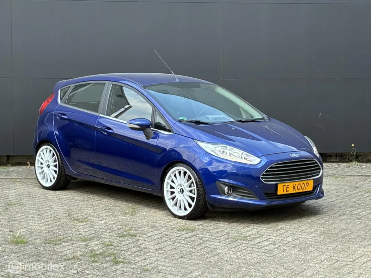 1.25i 5-drs Sport 18" multi-spoke wheels