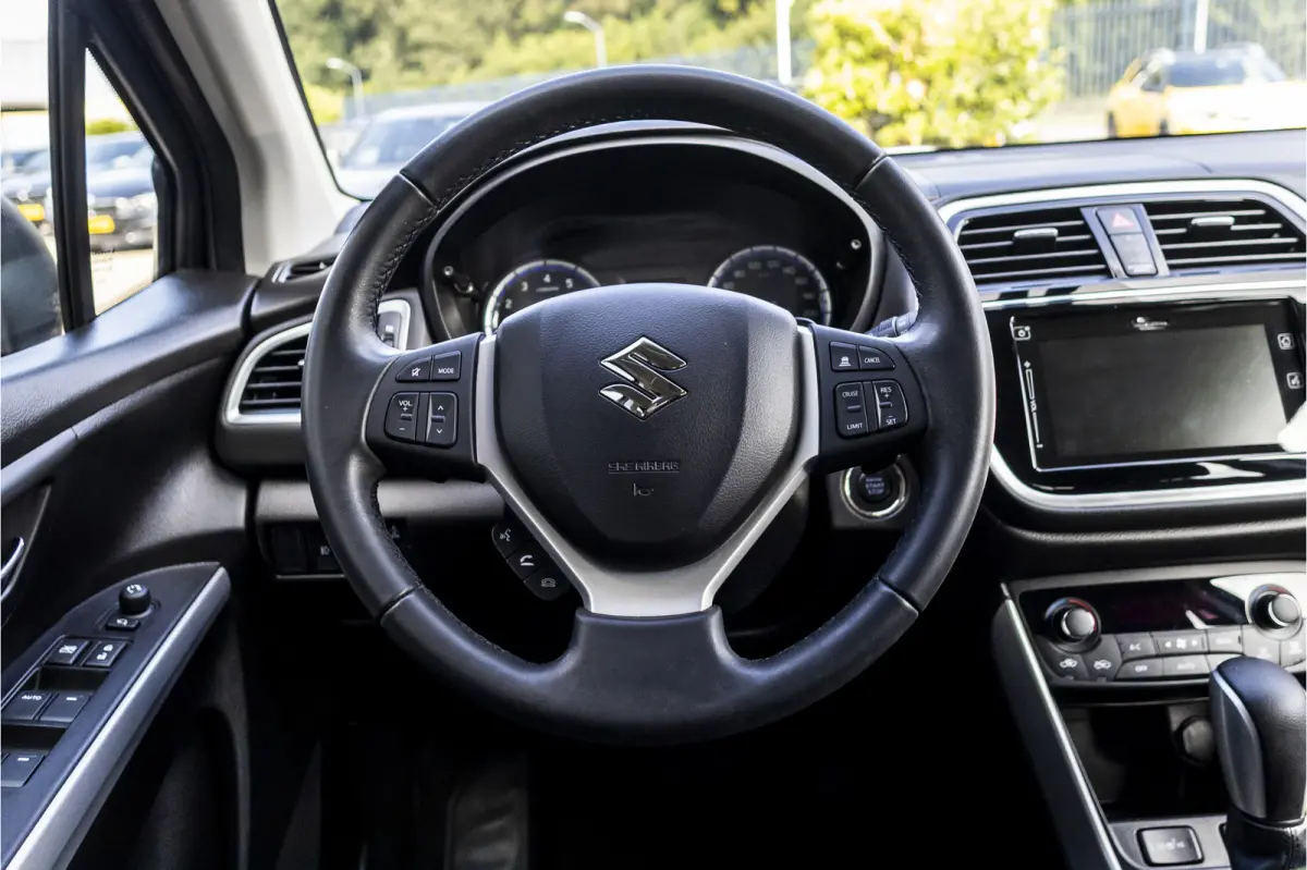 1.4 Boosterjet Select Smart Hybrid