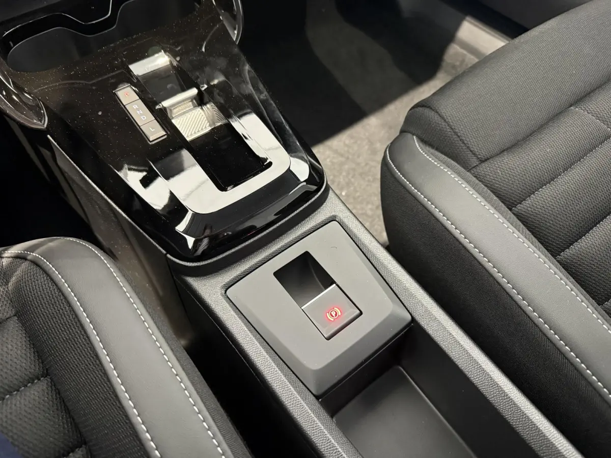 1.2 Hybrid 145pk Max | APPLE CARPLAY & ANDROID AUTO | KEYLESS | CAMERA | NAVI | DIRECT LEVERBAAR