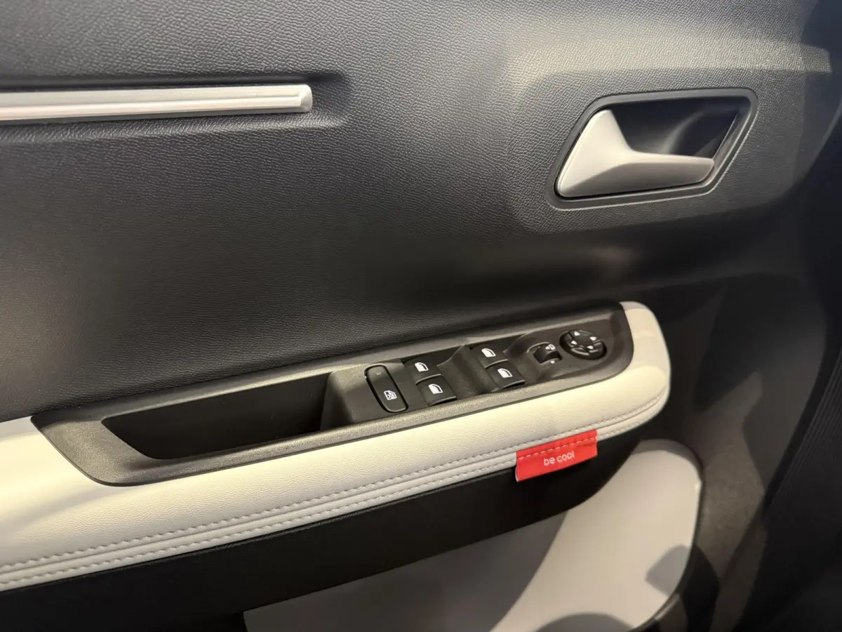 1.2 Hybrid 145pk Max | APPLE CARPLAY & ANDROID AUTO | KEYLESS | CAMERA | NAVI | DIRECT LEVERBAAR