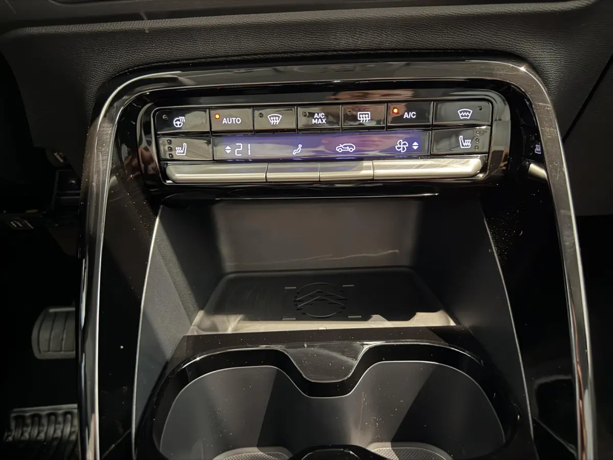 Max 113pk Extended Range 54 kWh