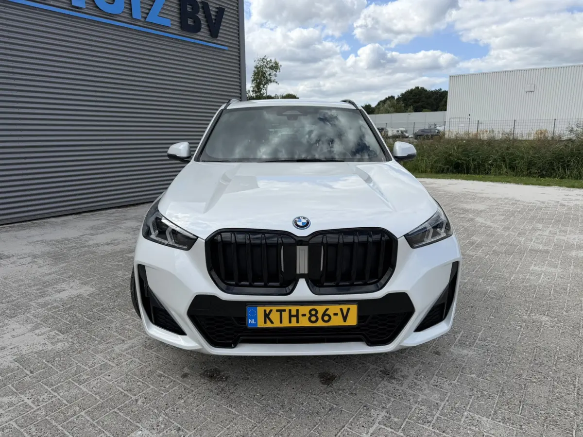 xDrive25e M Sport Keyless Entry Carplay Achteruitrijcamera SOH 100% Stoelverwarming