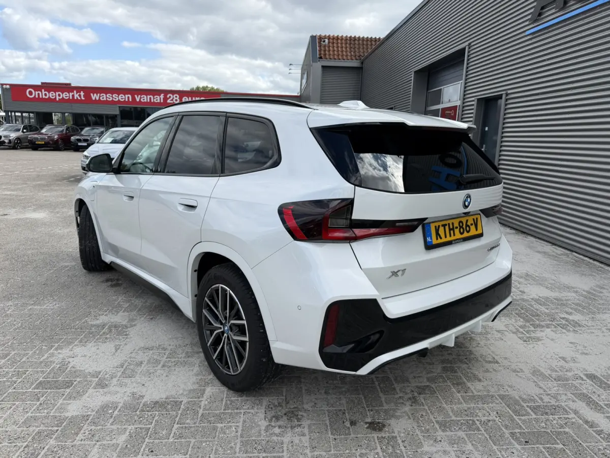 xDrive25e M Sport Keyless Entry Carplay Achteruitrijcamera SOH 100% Stoelverwarming