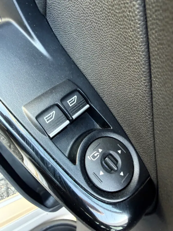 1.0 EcoBoost Titanium Airco Cr-Contr Navigatie Lm Velgen