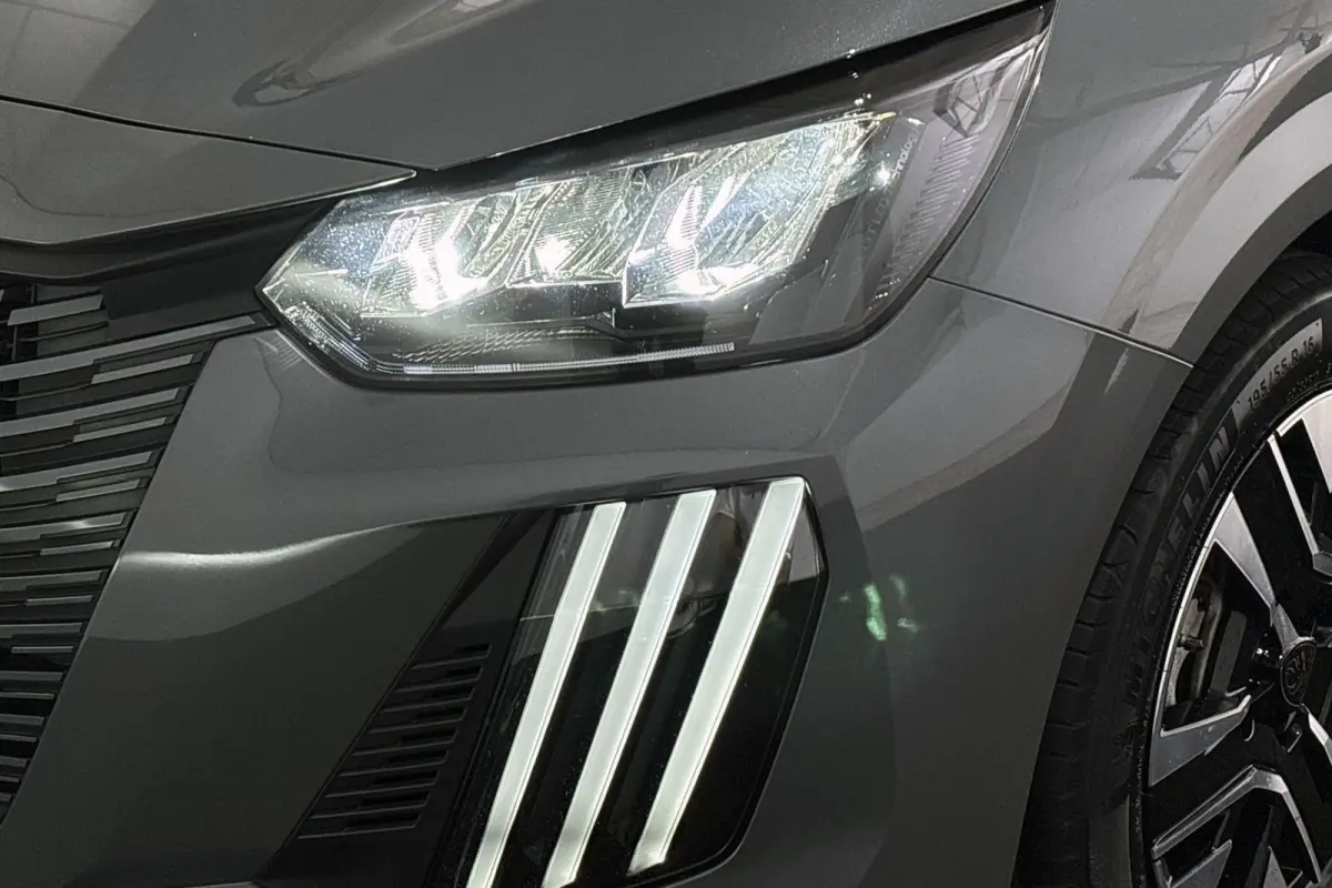 1.2 Hybrid 110 e-DCS6 Allure Automaat Apple CarPlay