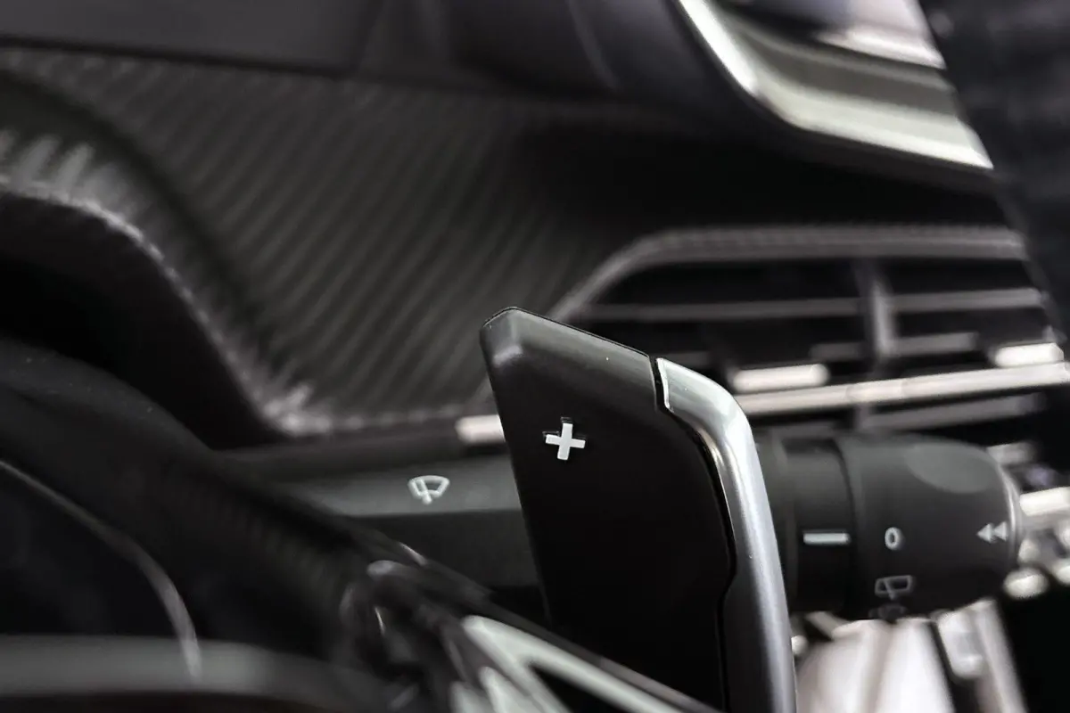 1.2 Hybrid 110 e-DCS6 Allure Automaat Apple CarPlay