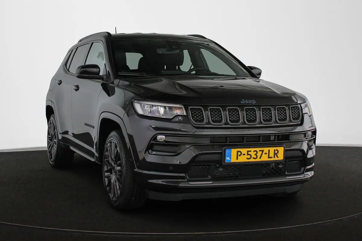 4xe 240 Plug-in Hybrid S Stuur-Stoelverwarming Leder Memory Keyless 19"