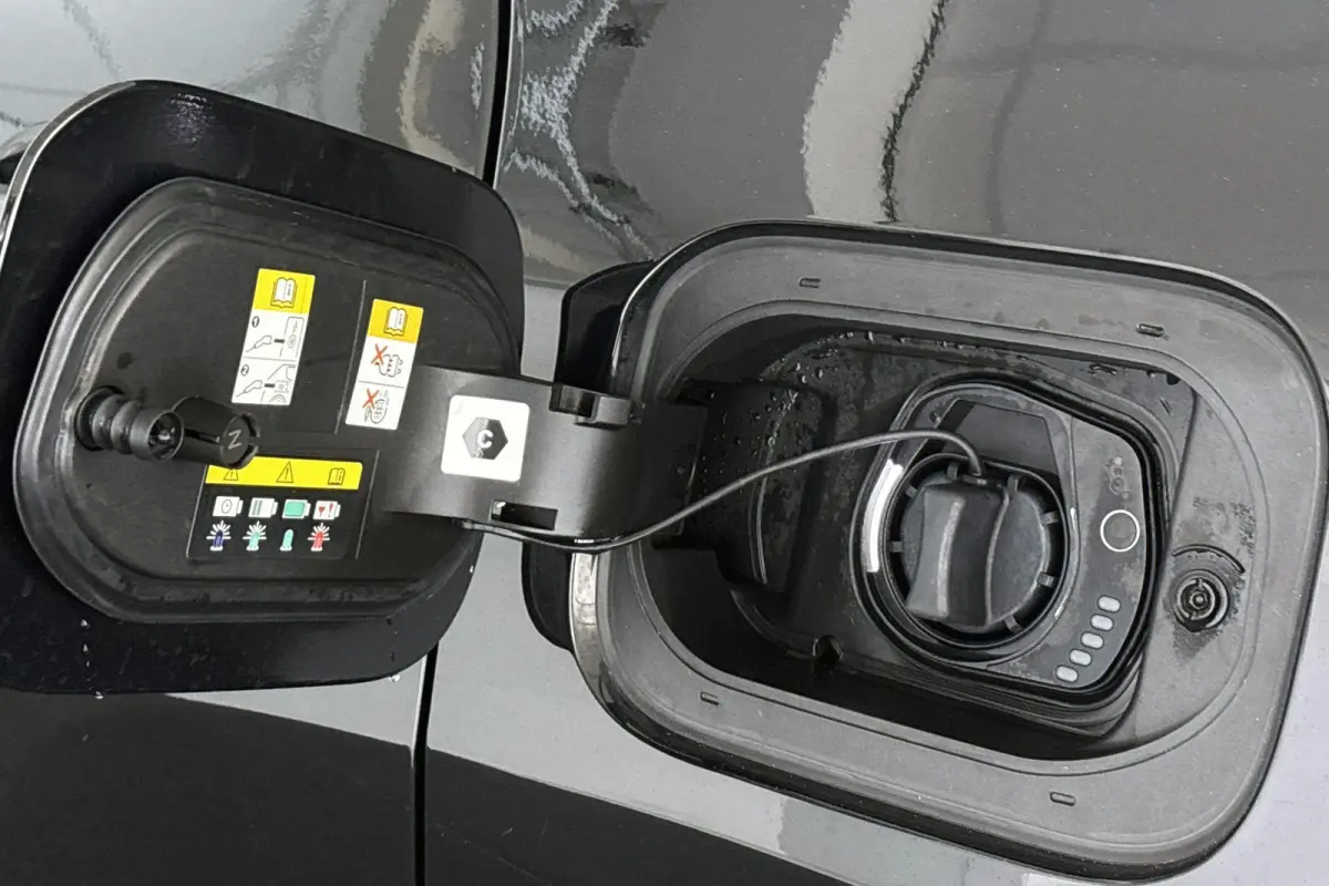 4xe 240 Plug-in Hybrid S Stuur-Stoelverwarming Leder Memory Keyless 19"