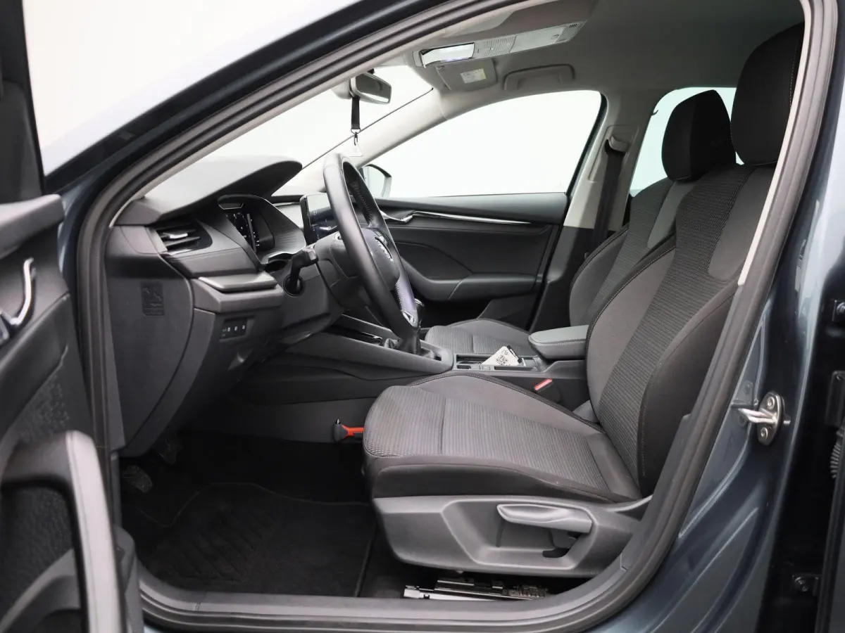 1.0 TSI Business Edition | Apple Carplay / Android Auto | Airco | Cruise Control | Parkeersensoren |