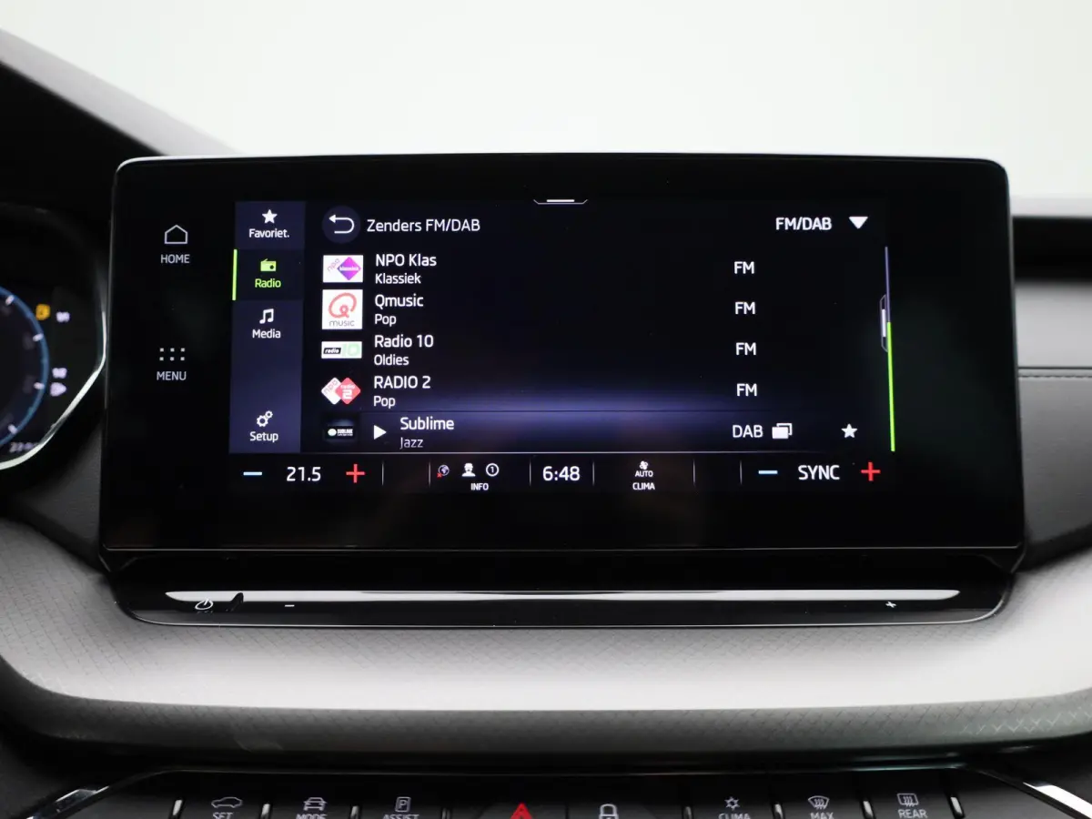 1.0 TSI Business Edition | Apple Carplay / Android Auto | Airco | Cruise Control | Parkeersensoren |