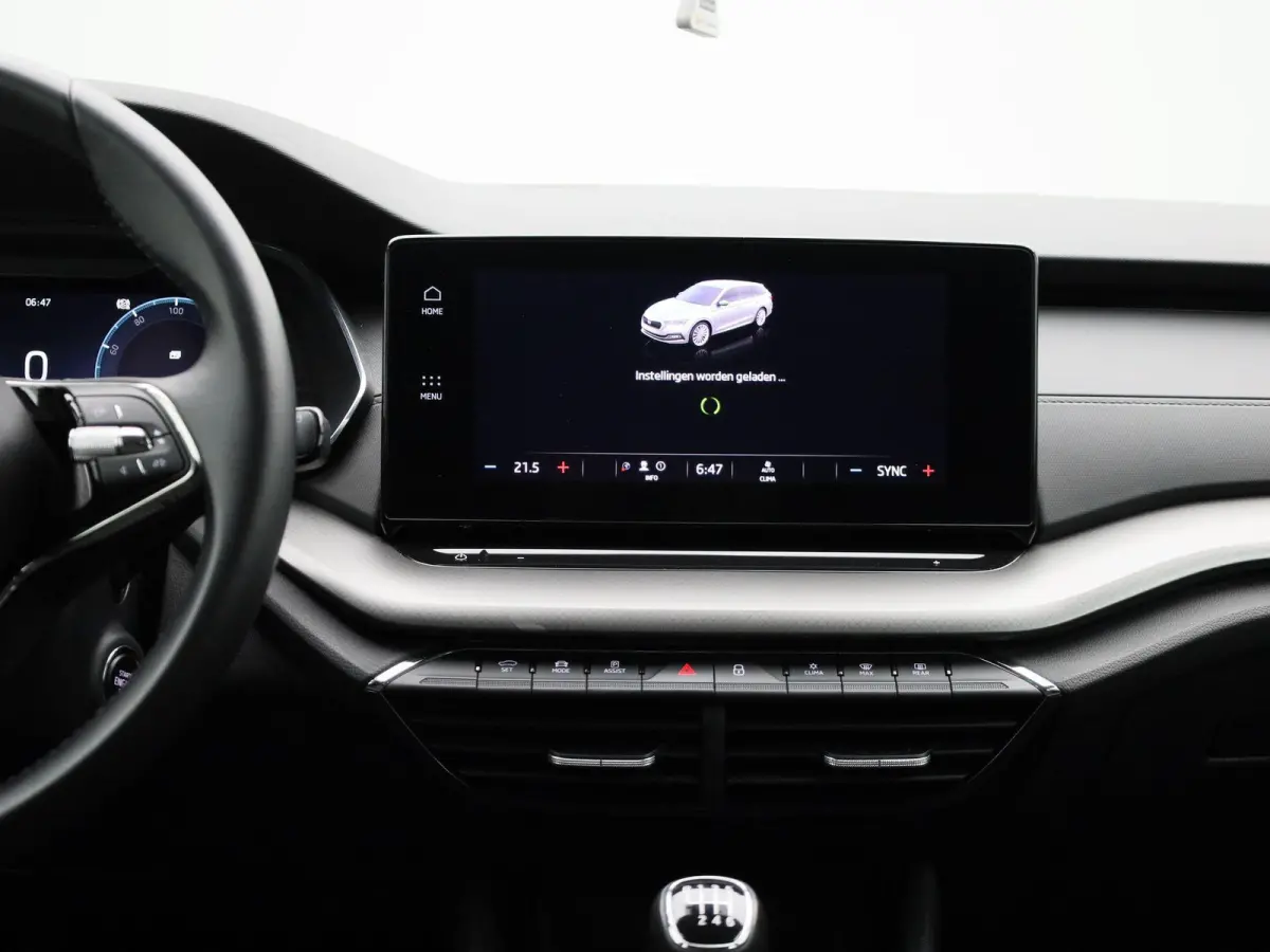1.0 TSI Business Edition | Apple Carplay / Android Auto | Airco | Cruise Control | Parkeersensoren |