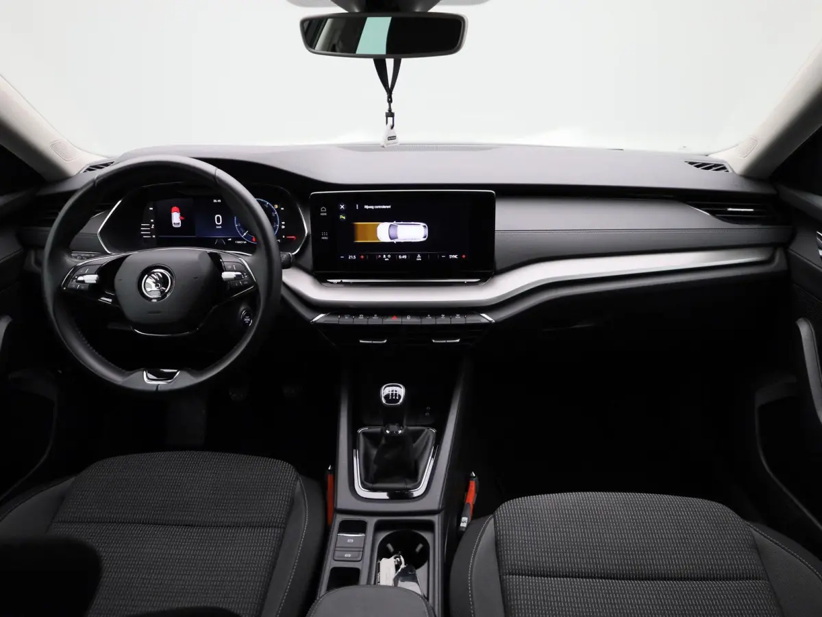 1.0 TSI Business Edition | Apple Carplay / Android Auto | Airco | Cruise Control | Parkeersensoren |