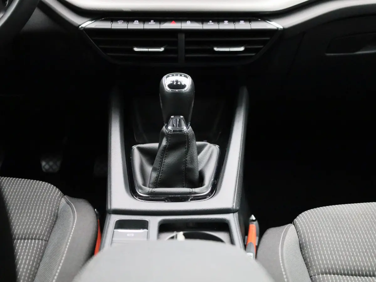 1.0 TSI Business Edition | Apple Carplay / Android Auto | Airco | Cruise Control | Parkeersensoren |