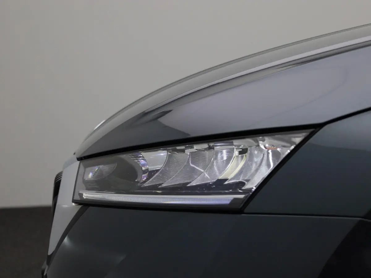 1.0 TSI Business Edition | Apple Carplay / Android Auto | Airco | Cruise Control | Parkeersensoren |