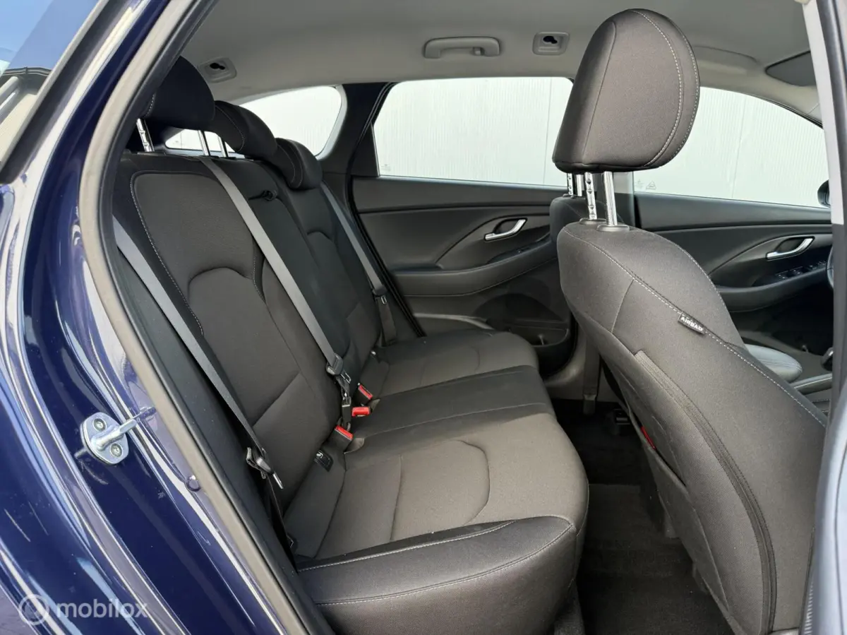 1.0 T-GDI i-Motion, Camera, dealer, cruise