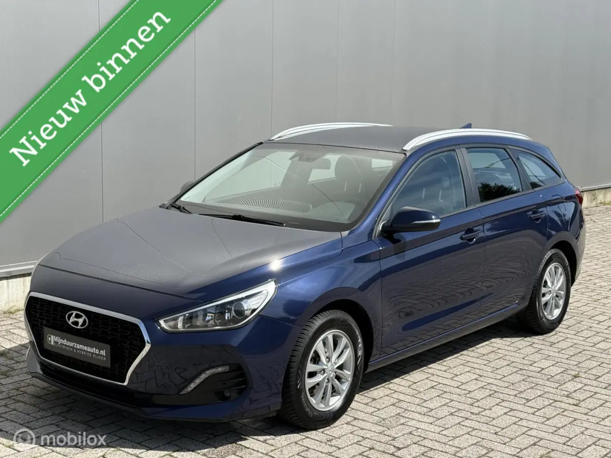 1.0 T-GDI i-Motion, Camera, dealer, cruise