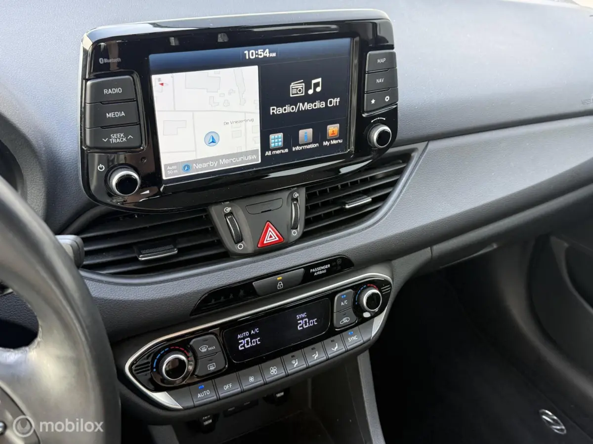 1.0 T-GDI i-Motion, Camera, dealer, cruise