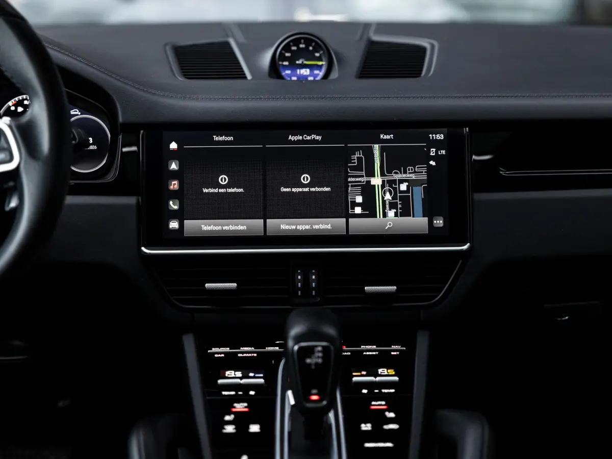 3.0 E-Hybrid Platinum Edition | SPORTDESIGN | SPORTCHRONO | SPORTUITLAATSYSTEEM | PANORAMA/SCHUIF-KANTELDAK | PASM LUCHTVERING | 21 INCH | 18-WEG STOELEN | ACHTERUITRIJCAMERA | ADAPTIVE CRUI