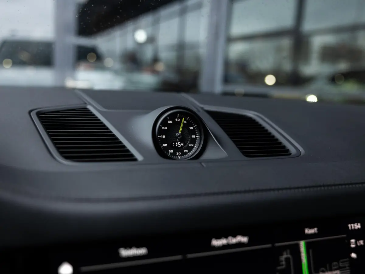3.0 E-Hybrid Platinum Edition | SPORTDESIGN | SPORTCHRONO | SPORTUITLAATSYSTEEM | PANORAMA/SCHUIF-KANTELDAK | PASM LUCHTVERING | 21 INCH | 18-WEG STOELEN | ACHTERUITRIJCAMERA | ADAPTIVE CRUI