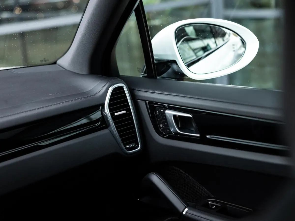 3.0 E-Hybrid Platinum Edition | SPORTDESIGN | SPORTCHRONO | SPORTUITLAATSYSTEEM | PANORAMA/SCHUIF-KANTELDAK | PASM LUCHTVERING | 21 INCH | 18-WEG STOELEN | ACHTERUITRIJCAMERA | ADAPTIVE CRUI
