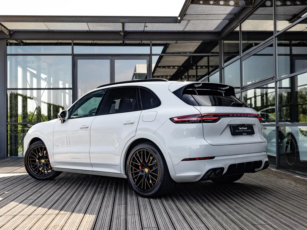 3.0 E-Hybrid Platinum Edition | SPORTDESIGN | SPORTCHRONO | SPORTUITLAATSYSTEEM | PANORAMA/SCHUIF-KANTELDAK | PASM LUCHTVERING | 21 INCH | 18-WEG STOELEN | ACHTERUITRIJCAMERA | ADAPTIVE CRUI