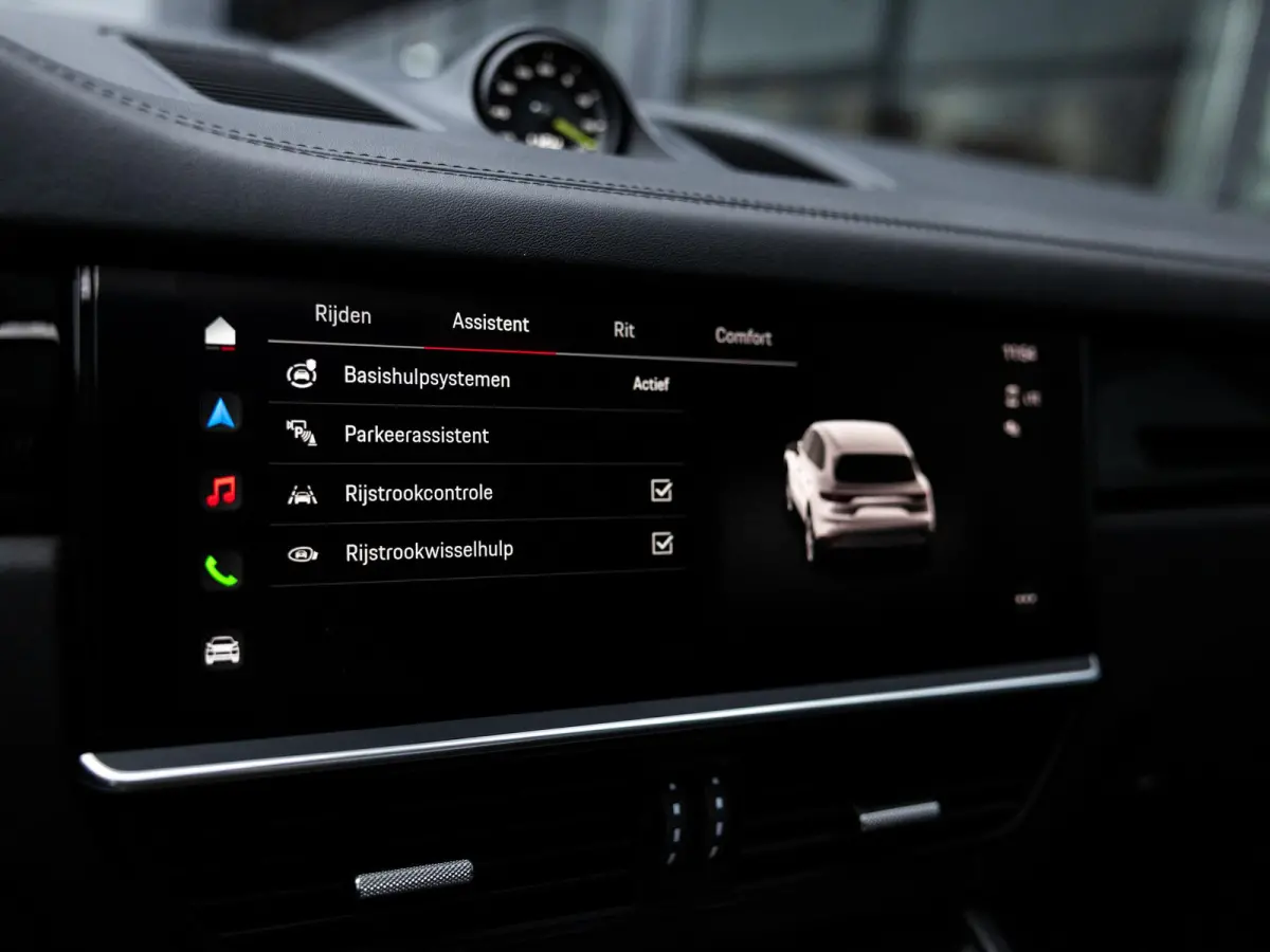 3.0 E-Hybrid Platinum Edition | SPORTDESIGN | SPORTCHRONO | SPORTUITLAATSYSTEEM | PANORAMA/SCHUIF-KANTELDAK | PASM LUCHTVERING | 21 INCH | 18-WEG STOELEN | ACHTERUITRIJCAMERA | ADAPTIVE CRUI
