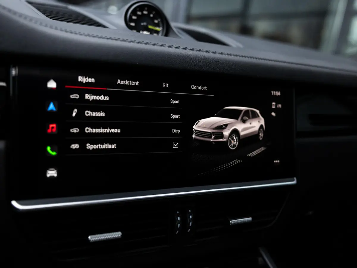 3.0 E-Hybrid Platinum Edition | SPORTDESIGN | SPORTCHRONO | SPORTUITLAATSYSTEEM | PANORAMA/SCHUIF-KANTELDAK | PASM LUCHTVERING | 21 INCH | 18-WEG STOELEN | ACHTERUITRIJCAMERA | ADAPTIVE CRUI