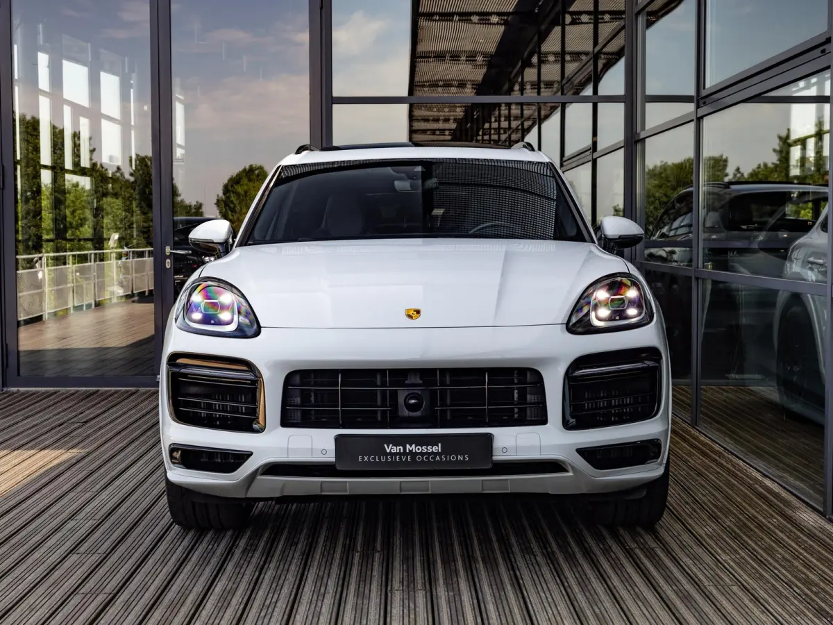 3.0 E-Hybrid Platinum Edition | SPORTDESIGN | SPORTCHRONO | SPORTUITLAATSYSTEEM | PANORAMA/SCHUIF-KANTELDAK | PASM LUCHTVERING | 21 INCH | 18-WEG STOELEN | ACHTERUITRIJCAMERA | ADAPTIVE CRUI