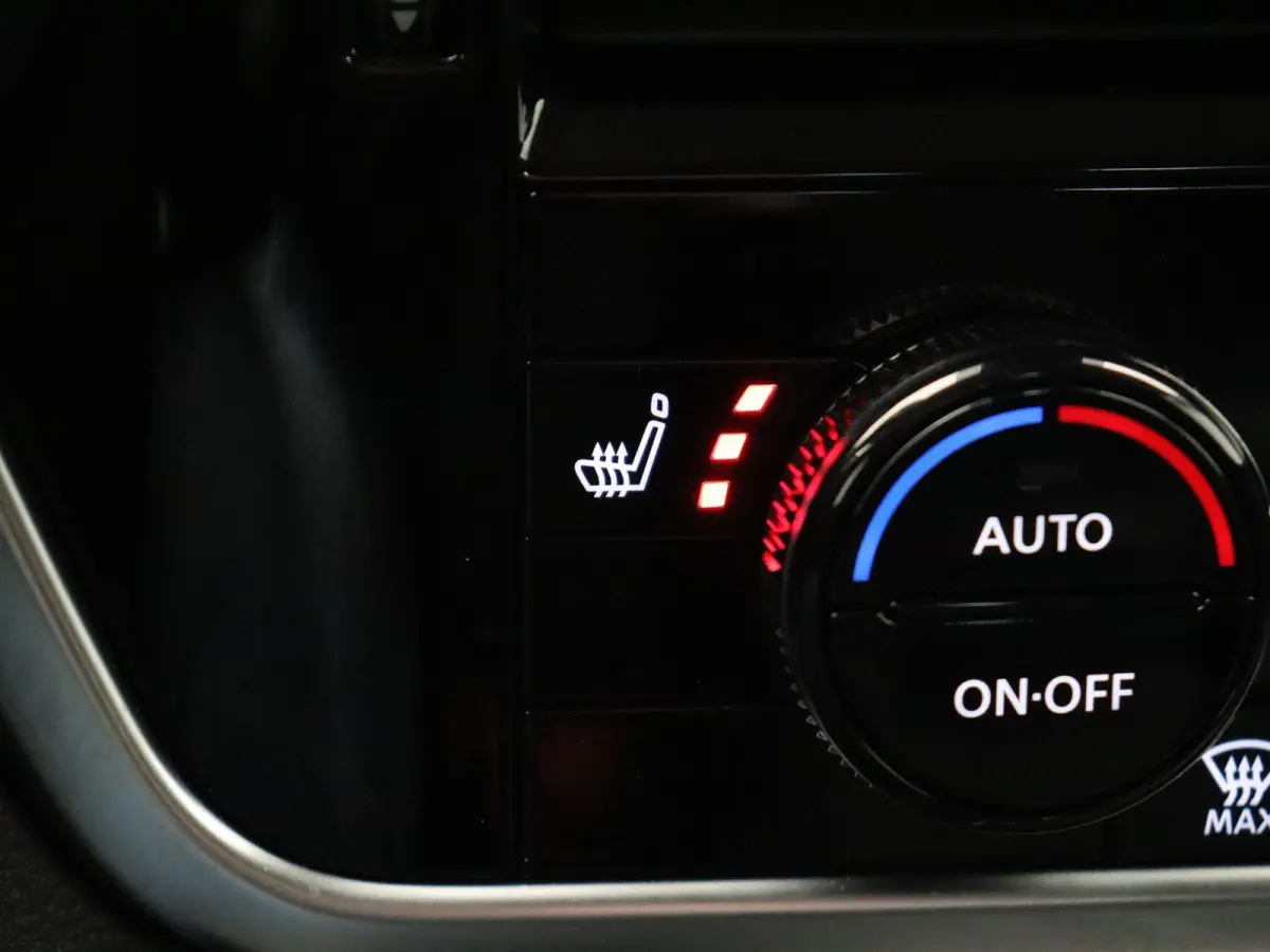 1.5 e-Power N-Connecta | Stoel, Stuur en Voorruitverwarming | Head-Up Display | Elektrische Achterklep | Rondom Camera |