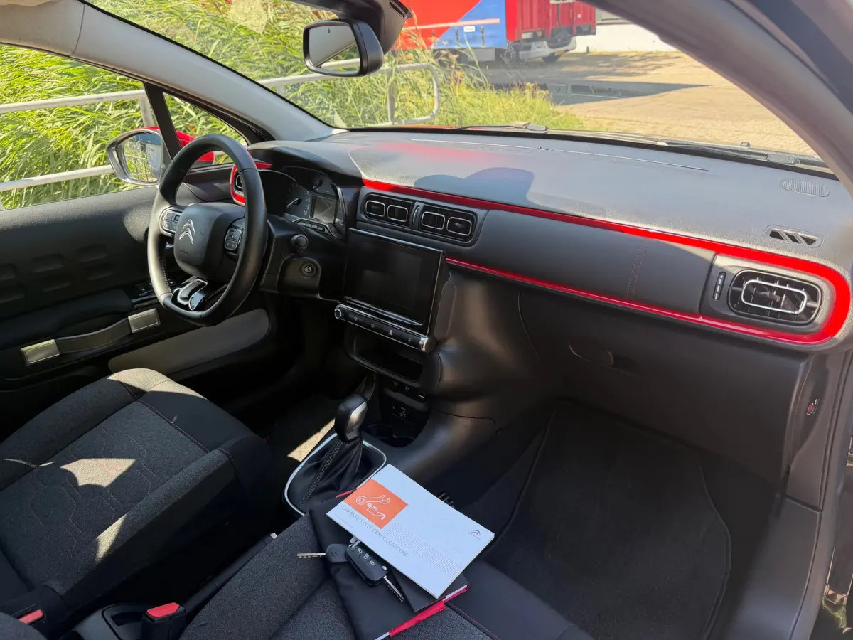 1.2 PureTech S&S Shine!Automaat!2018!Carplay!PDC!Camera!LM.velgen!