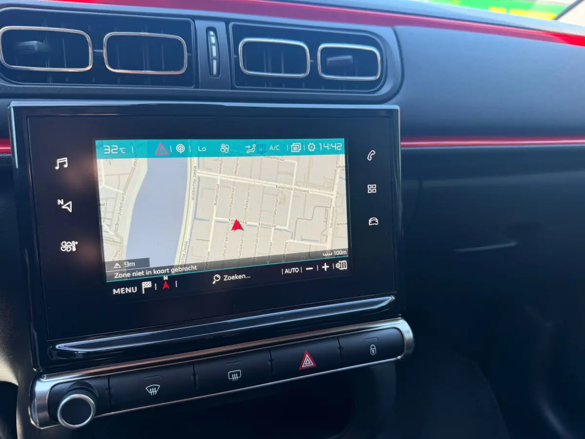 1.2 PureTech S&S Shine!Automaat!2018!Carplay!PDC!Camera!LM.velgen!