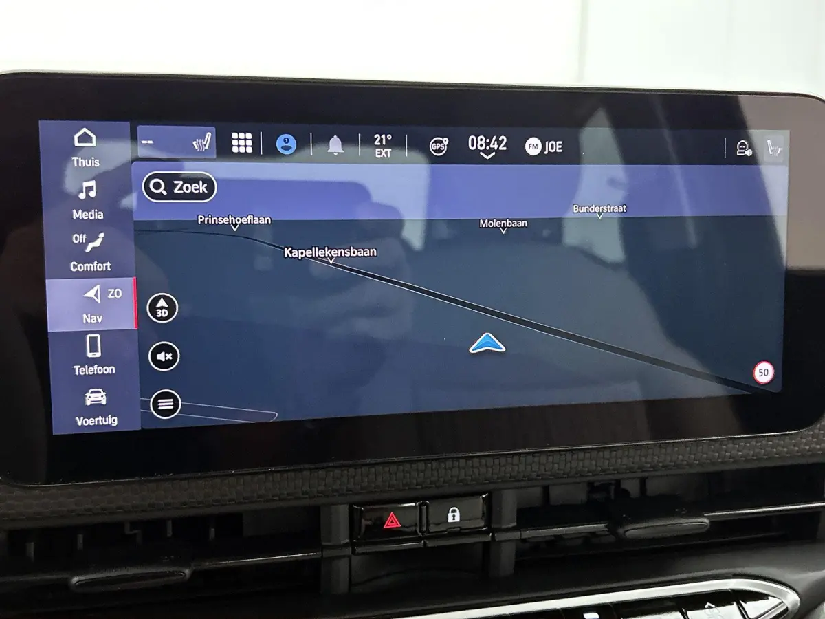 500e 42 kWh La Prima by Bocelli | SOH 96% | APPLE CARPLAY | ANDROID AUTO | STOELVERWARMING | ACHTERUITRIJCAMERA | PARKEERSENSOREN | DODEHOEKSENSOREN | NAVIGATIE | RIJSTROOKHULP | KEYLESS | D