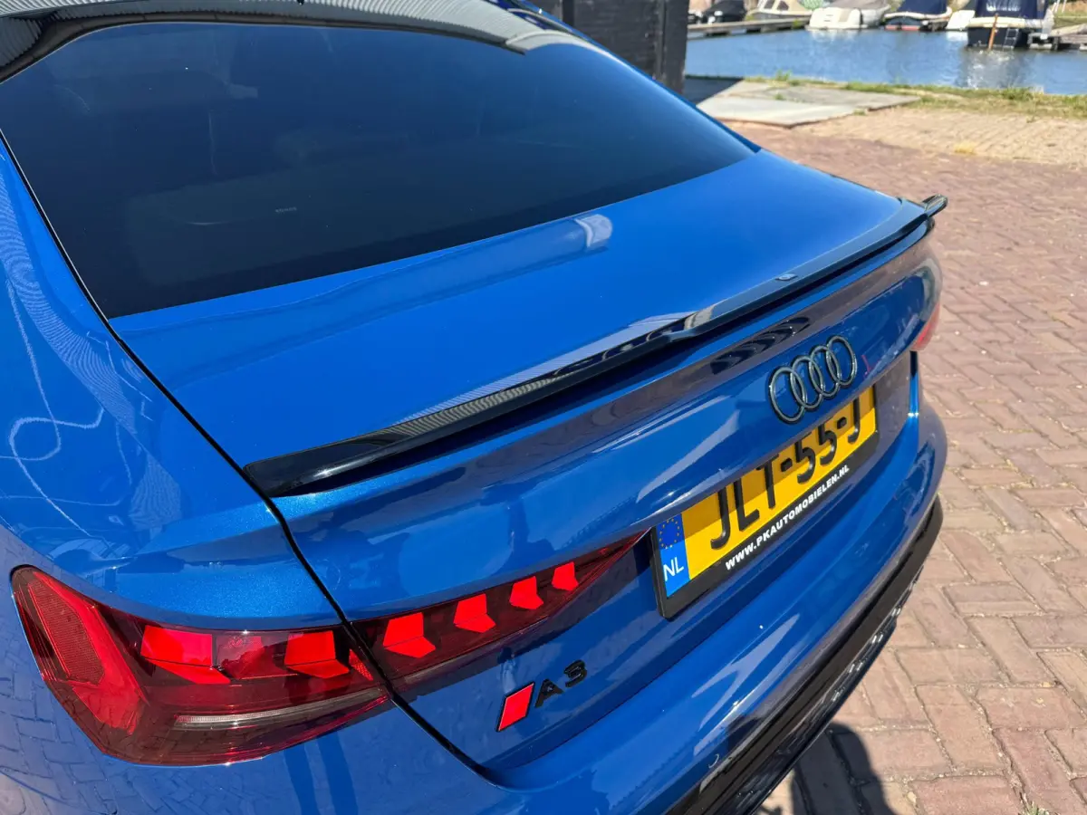 35 TFSI S-Line Black Edition
