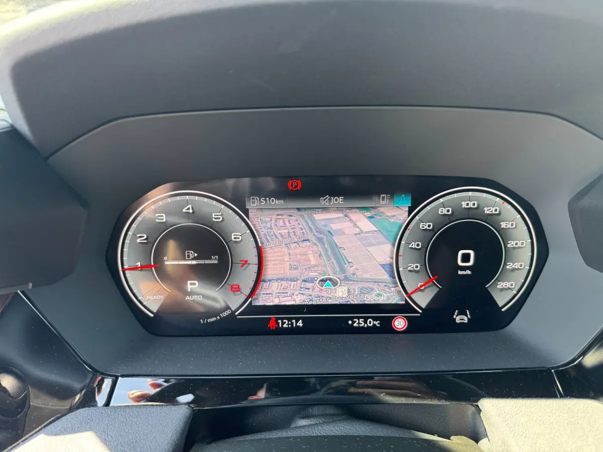 35 TFSI S-Line Black Edition