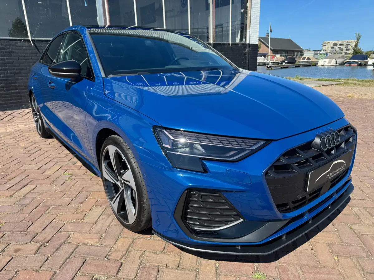 35 TFSI S-Line Black Edition