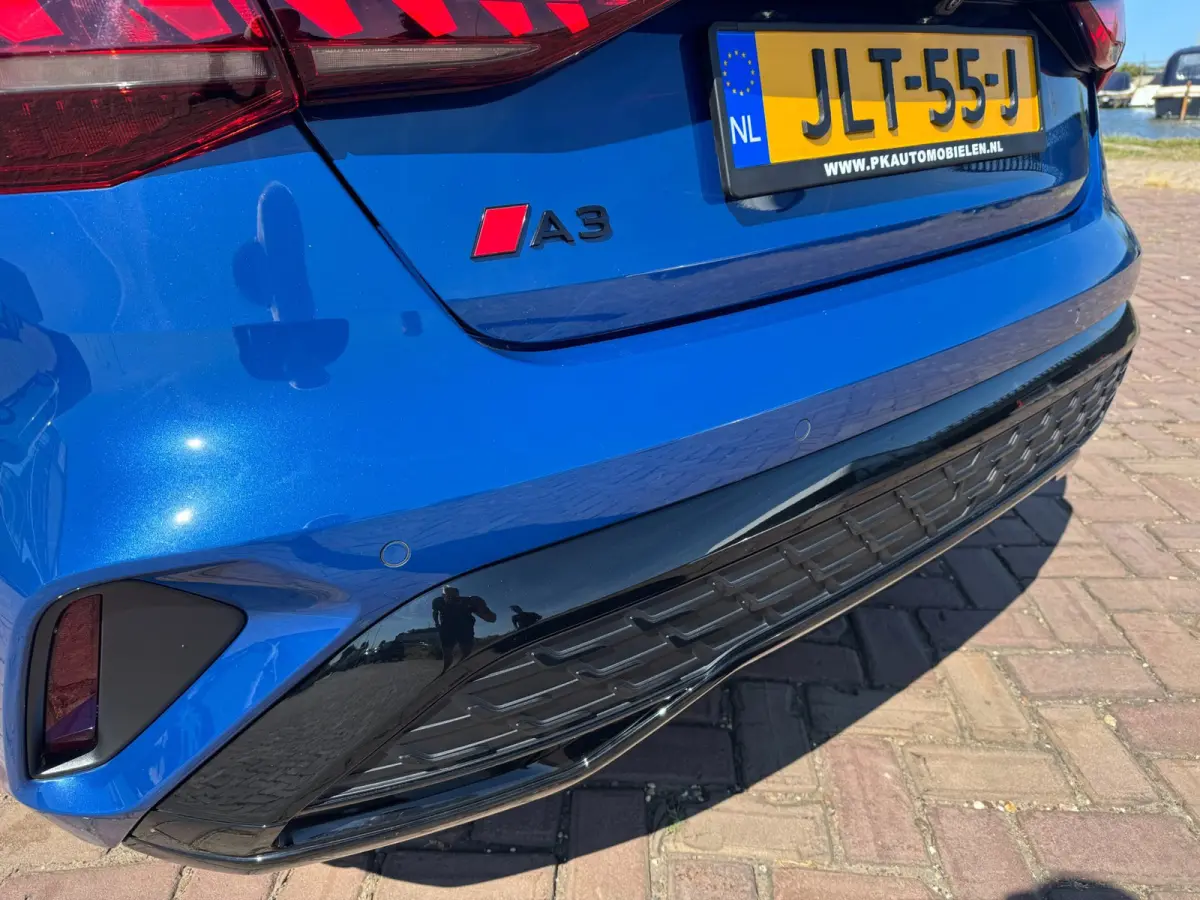 35 TFSI S-Line Black Edition