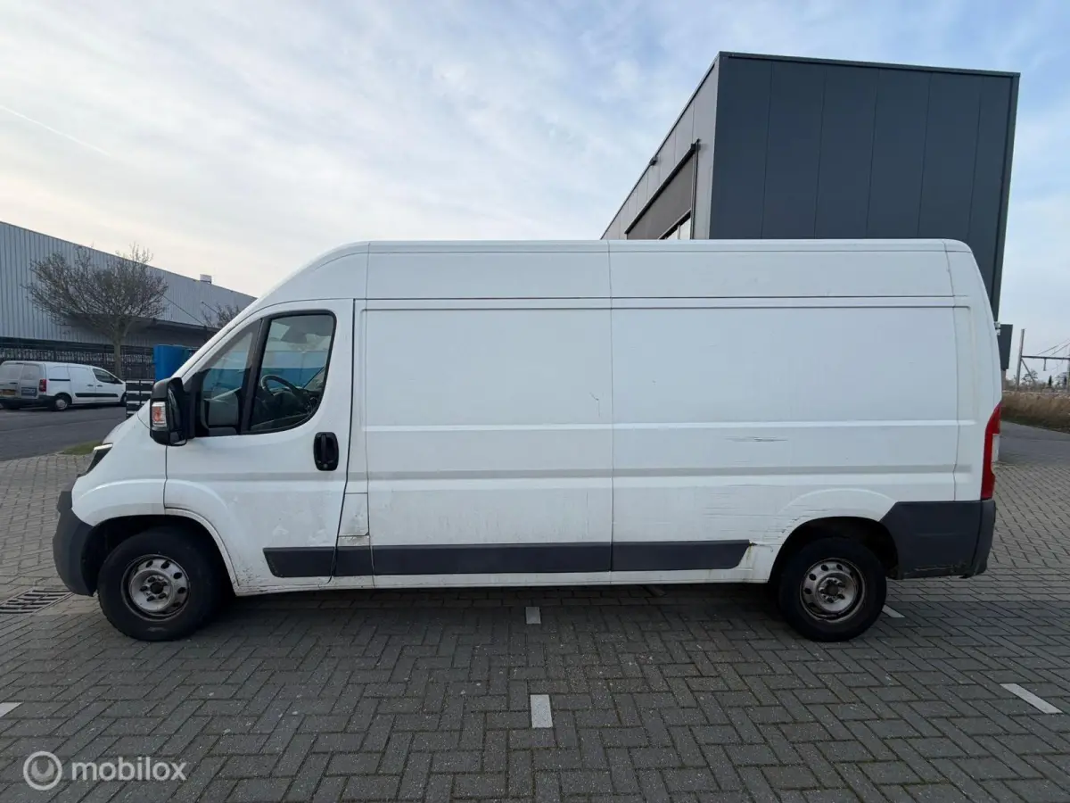 Bestel 335 2.0 BlueHDI L3H2 Pro Euro 6