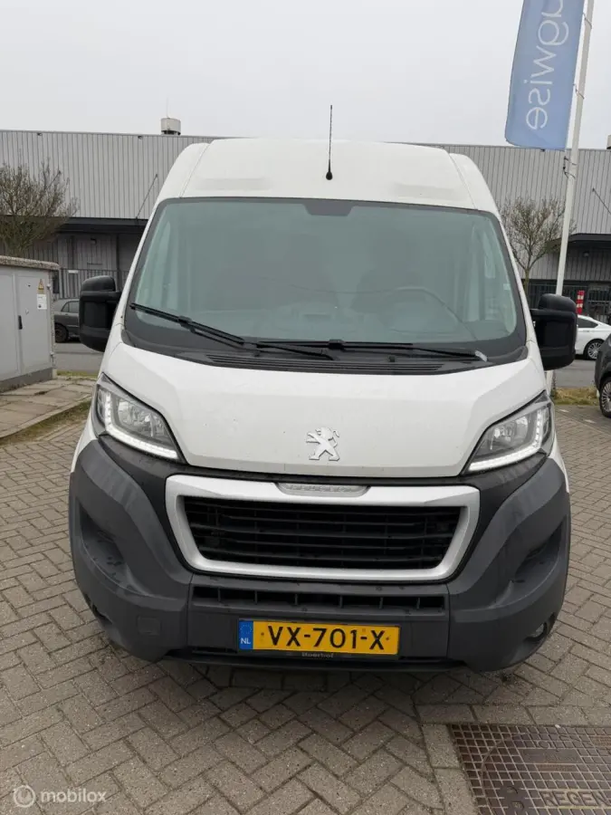 Bestel 330 2.0 BlueHDI L2H2 Premium