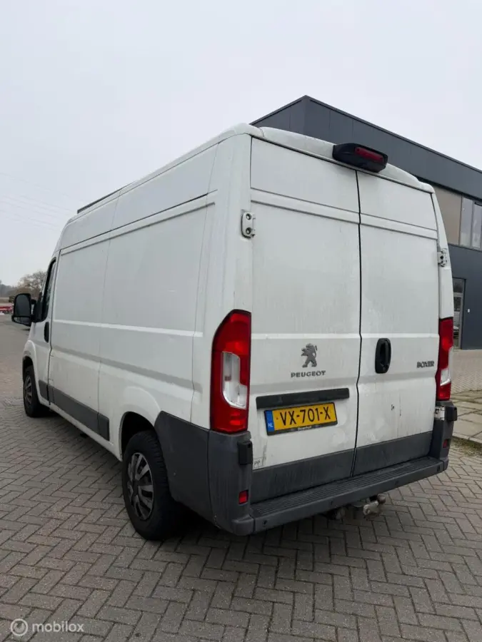 Bestel 330 2.0 BlueHDI L2H2 Premium